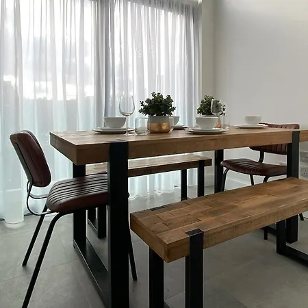 Luxuriously Large Period D2 Property Of Character * دبلن